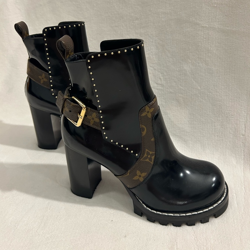 Louis Vuitton Patent Leather Star Trail Ankle Boots *NEW* Size 8-8.5 Women’s